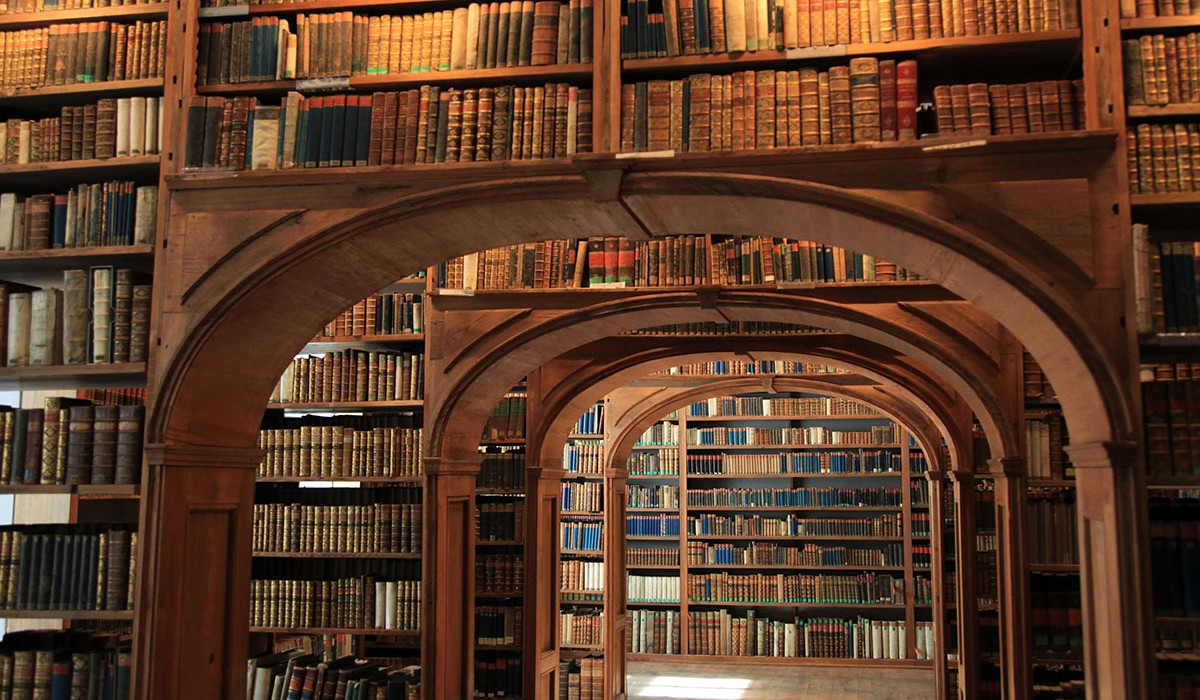 Biblioteca “adattiva” e valorizzazione dei beni librari ecclesiastici