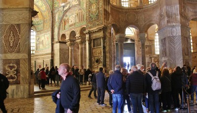 “Solo lo stupore conosce” - Bellezza, vita e speranza come sapori inconfondibili del turismo religioso